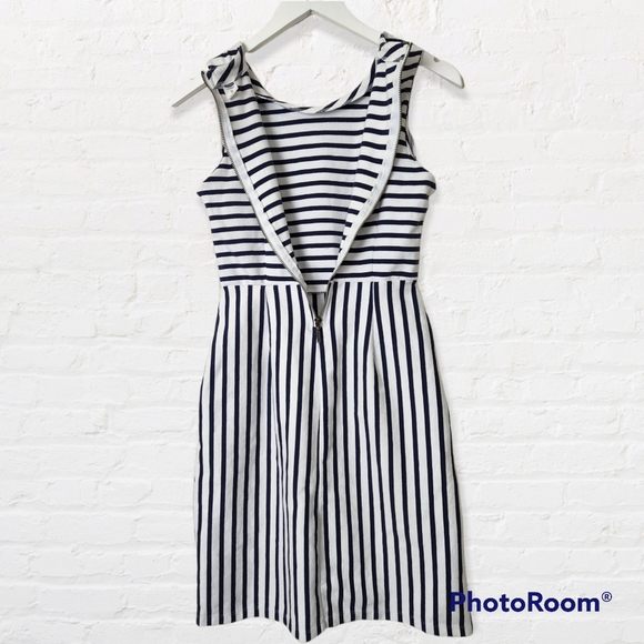 Old Navy striped sleeveless A-line dress size XS - Picture 4 of 8